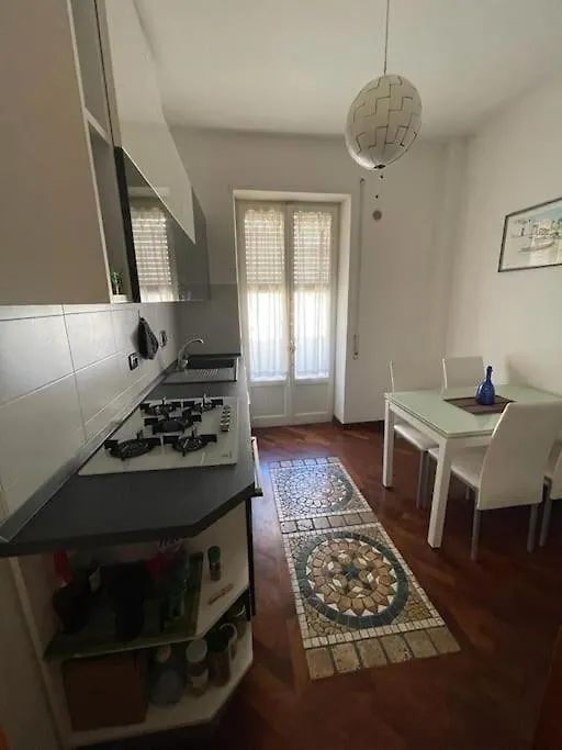 Center Rome A Pochi Passi Dal Colosseo Apartment Italy